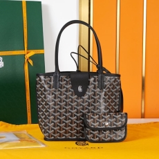 Goyard Shopping Bags